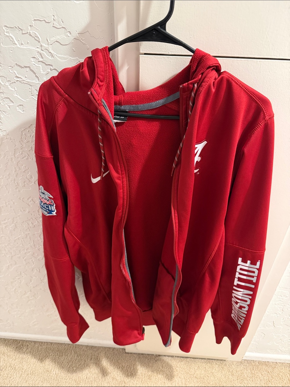 Nike Red Hooded Full-Zip Jacket with Team Branding Alabama Crimson Tide